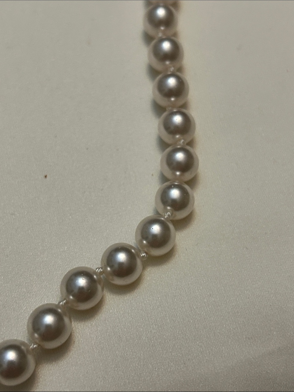 Classic White Pearl Strand Necklace with Silver Clasp - Picture 4 of 9